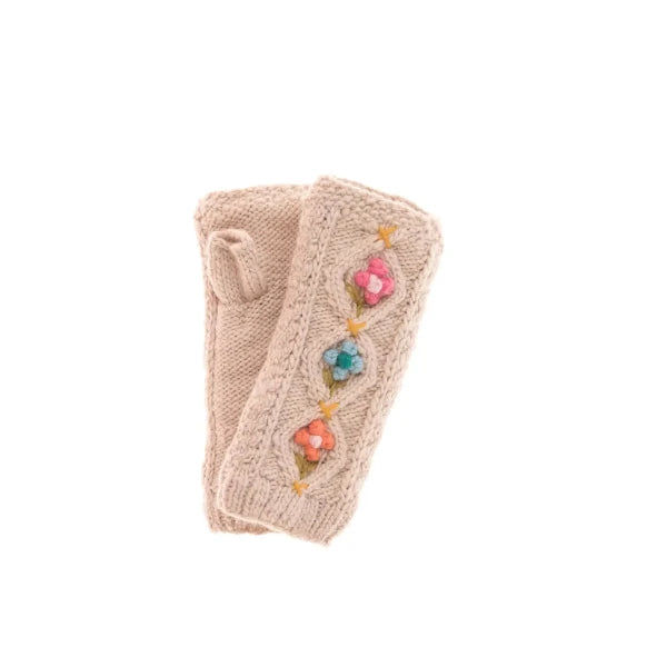 Tilly Handwarmer in Natural