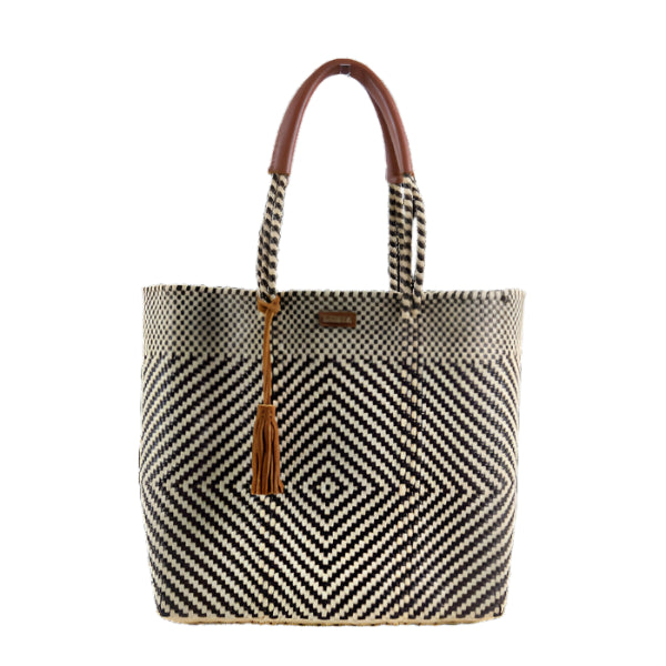 Shoulder Tote in Brown/Beige Diamond