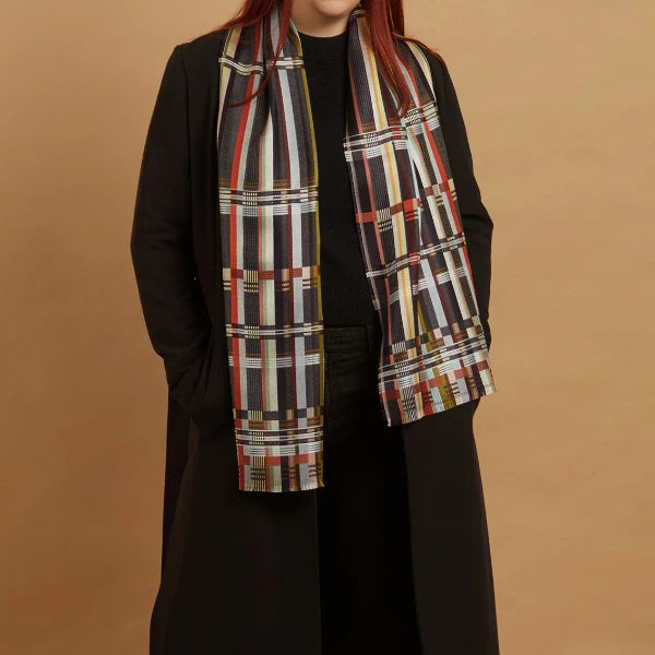 Violette Domino Scarf in Black