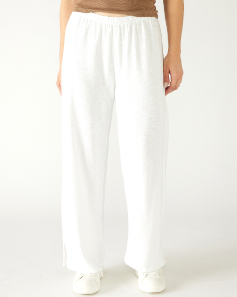 Traveler Tee Pant in White