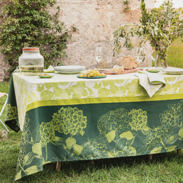 Mille Hortensias Vert Table Linens