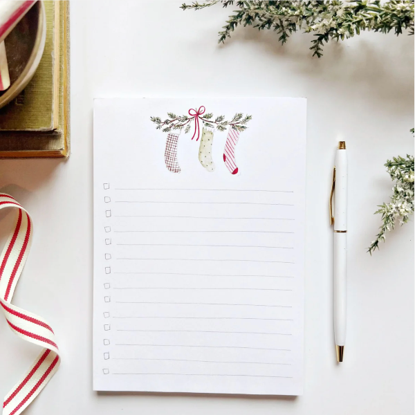 Christmas Checklist Notepad: Stockings