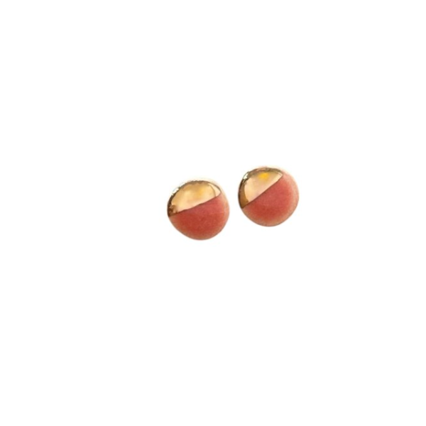 Tiny Pebble Stud