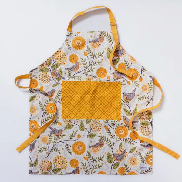 Mums & Robins Apron