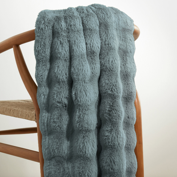 Fab Faux Dusk Throw