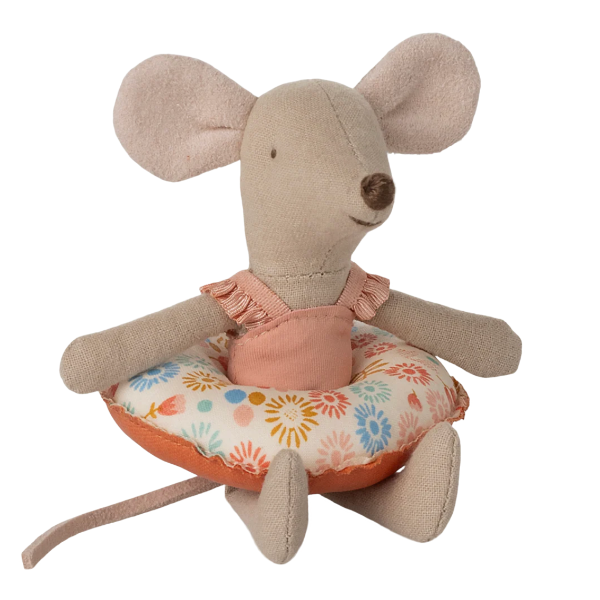 Little Sister Beach Mouse with Beach Float