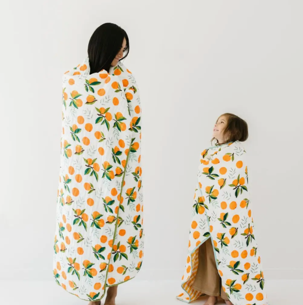 Large Clementine Throw Blanket