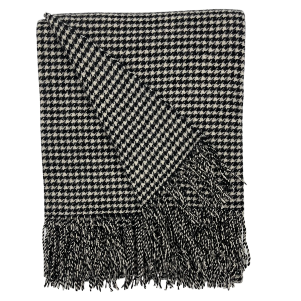 Houndstooth Woven Throw: Ebony