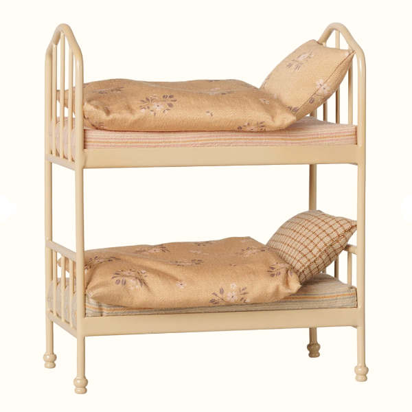 Bunk Bed in Wheat
