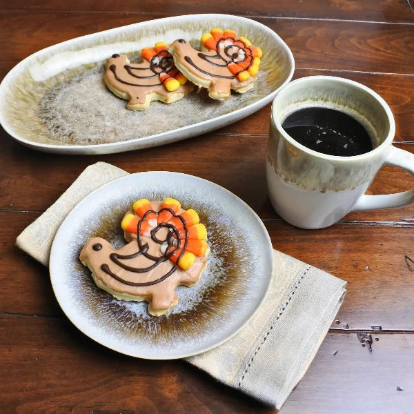 Point Lobos Medium Oval Tray