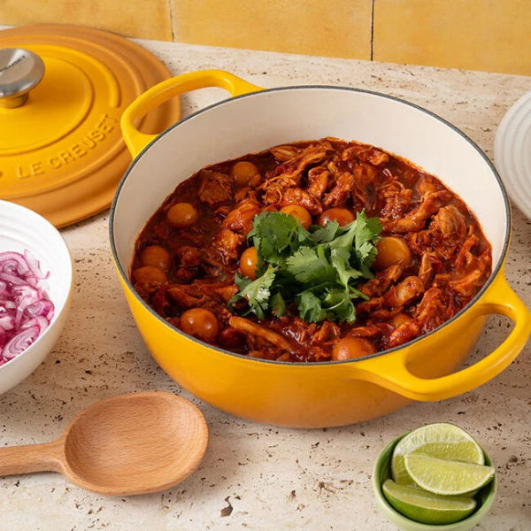 Signature 3.5 Qt Round Wide Dutch Oven: Nectar