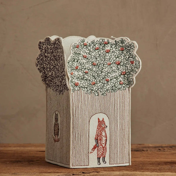 Treehouse Tissue Box Cover