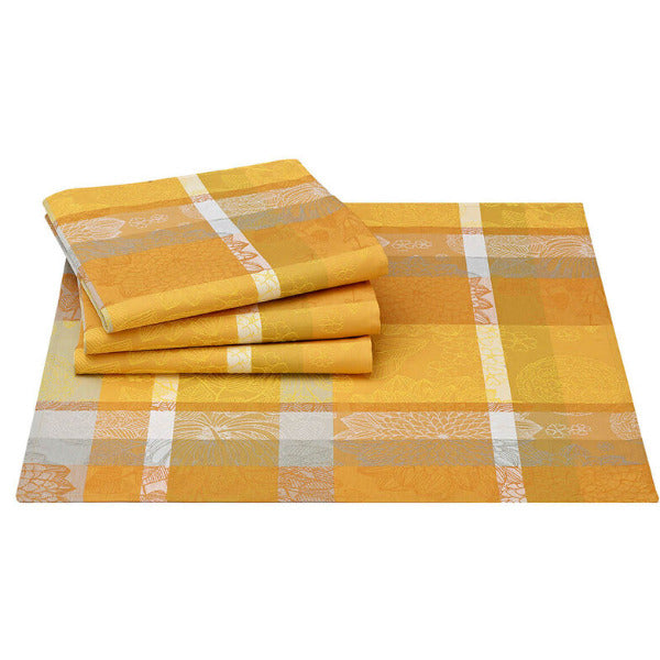 Marie Galante Coated Pineapple Table Linens